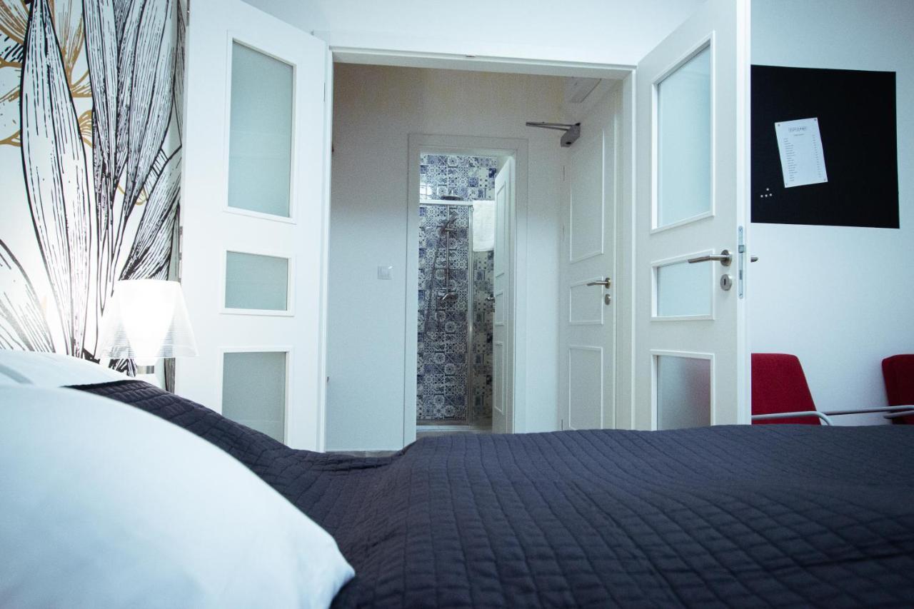 Boutique Hotel U Zvonku Trebon Exterior photo